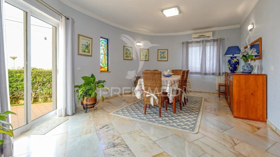 Moradia T4 para Venda em Lagoa e Carvoeiro Foto 35