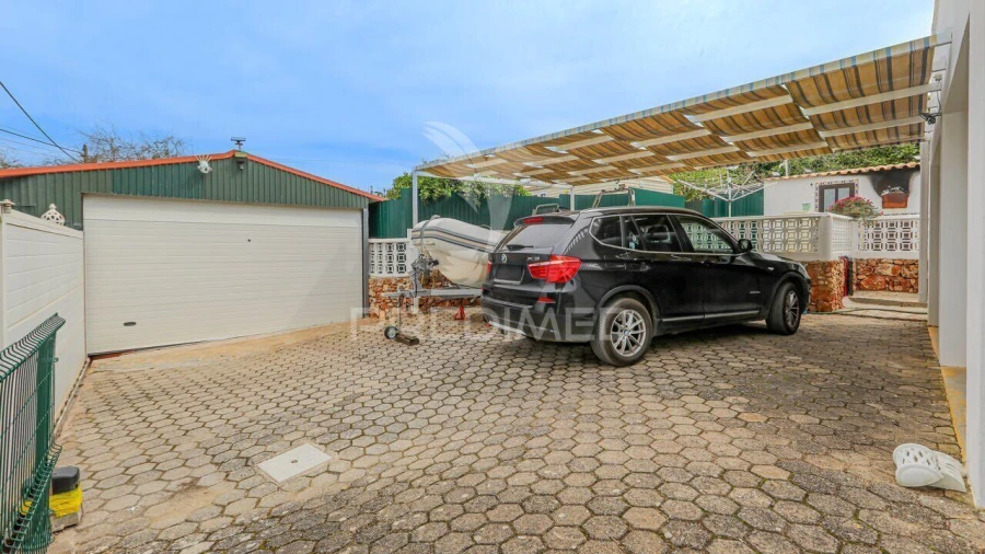 Moradia T4 para Venda em Lagoa e Carvoeiro Foto 7