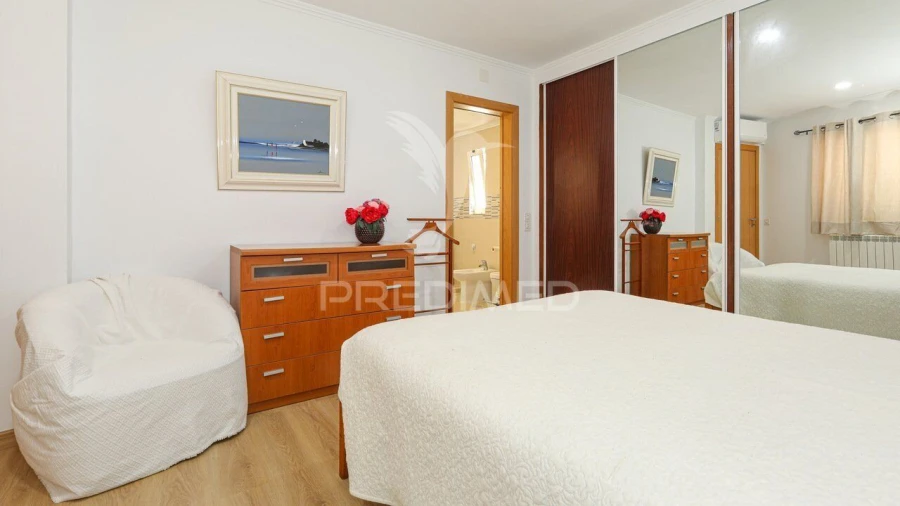 Moradia T4 para Venda em Lagoa e Carvoeiro Foto 22