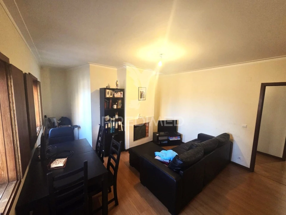Apartamento T2 para Venda em Pedroso e Seixezelo Foto 3