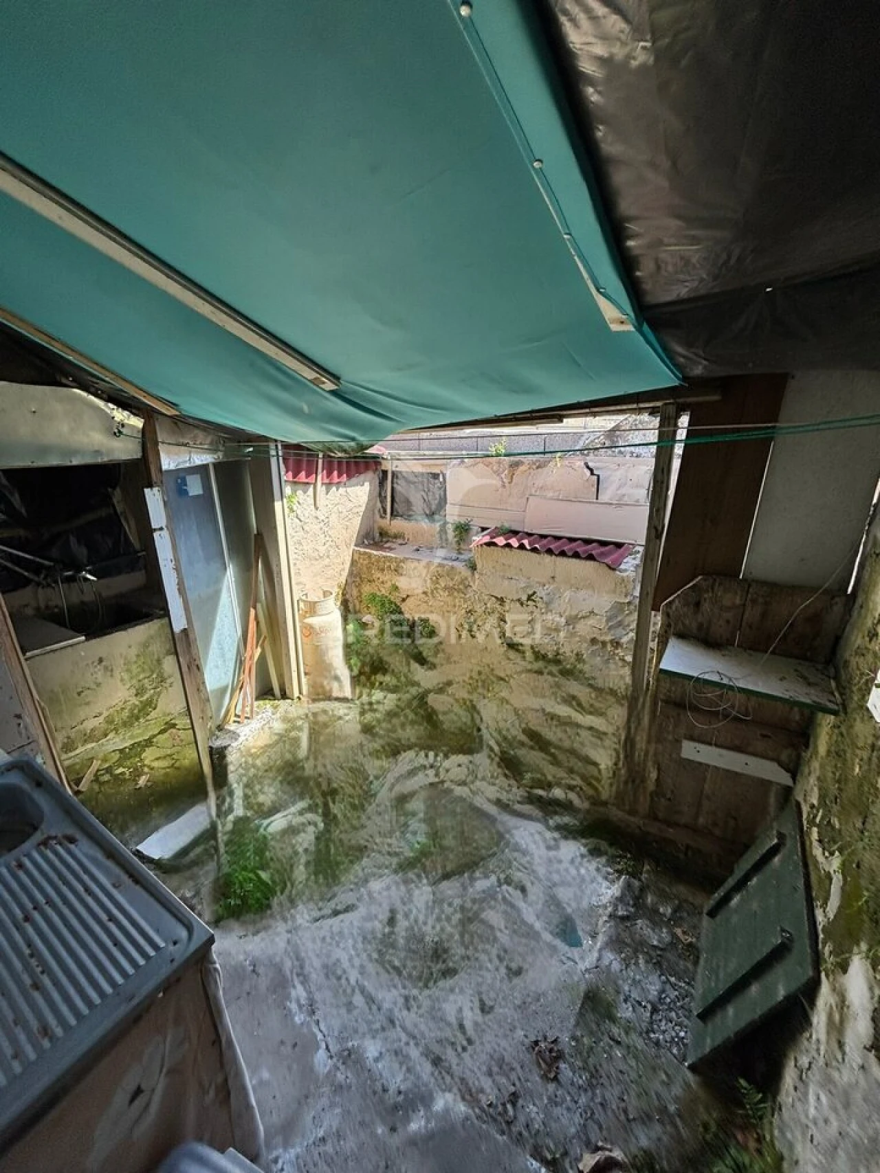 Moradia T1 para Venda em Angra (Santa Luzia) Foto 8