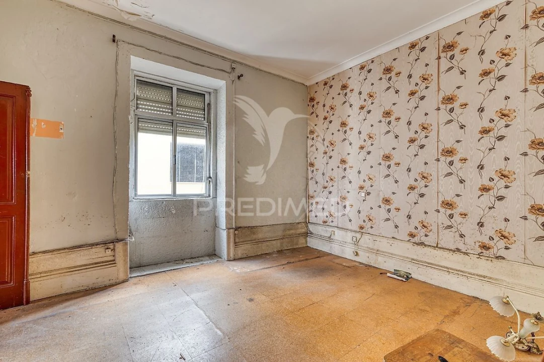 Moradia T5 para Venda em Santa Marinha e São Pedro da Afurada Foto 8