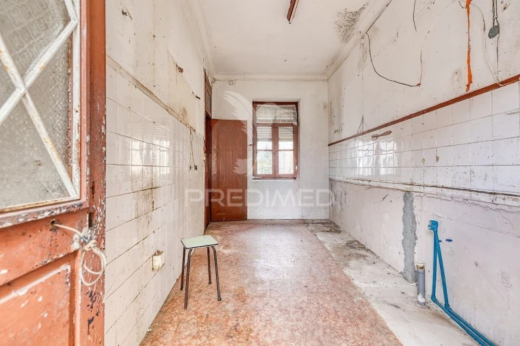 Moradia T5 para Venda em Santa Marinha e São Pedro da Afurada Foto 7