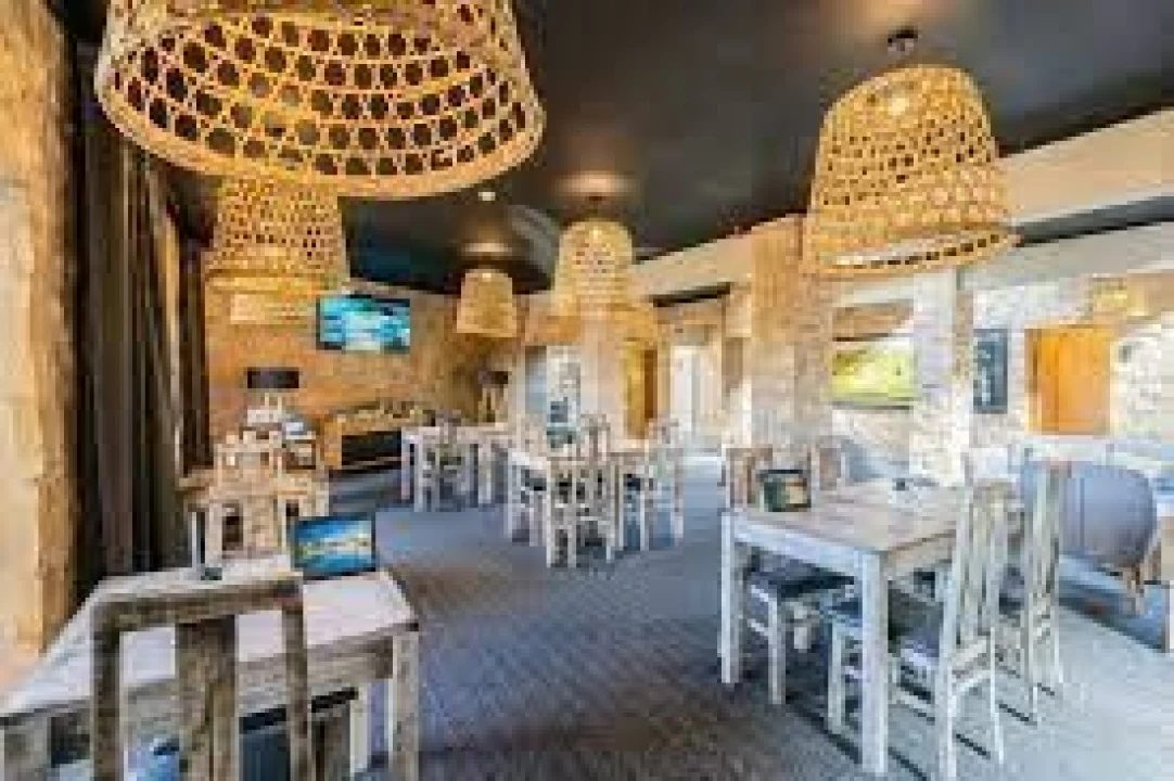 Apartamento T0 para Venda em Estômbar e Parchal Foto 27