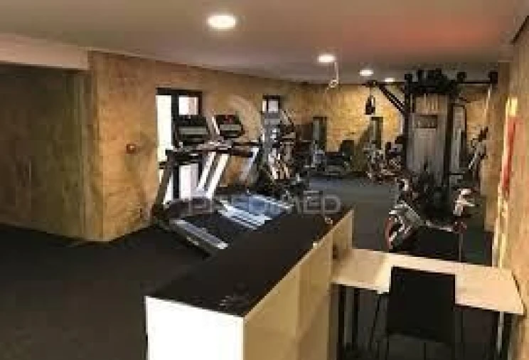 Apartamento T0 para Venda em Estômbar e Parchal Foto 26