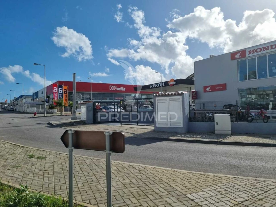 Loja para Venda em Estômbar e Parchal Foto 4