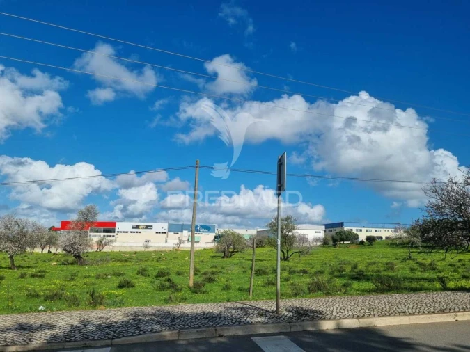 Loja para Venda em Estômbar e Parchal Foto 14