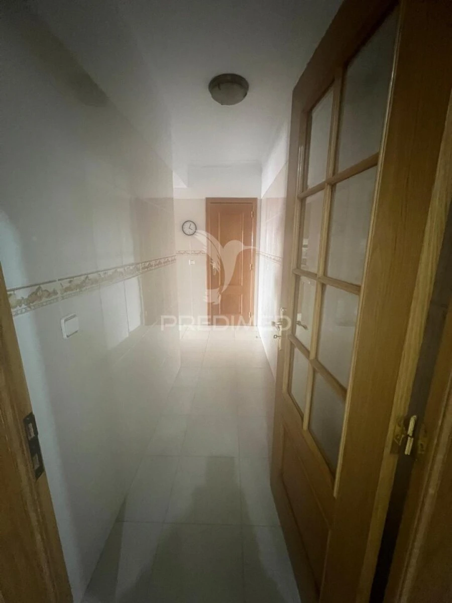 Apartamento T3 para Venda em Barreiro e Lavradio Foto 25