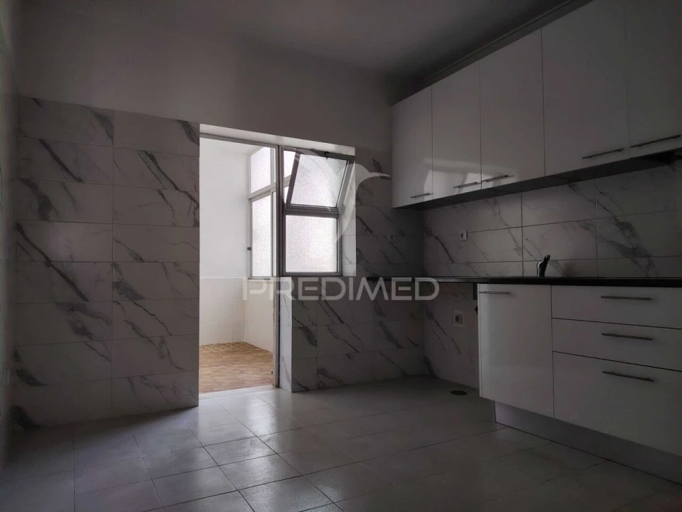 Apartamento T2 para Venda em Baixa da Banheira e Vale da Amoreira Foto 8