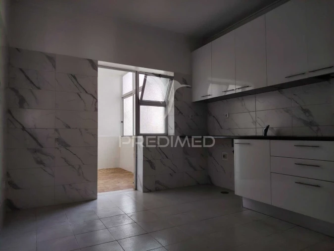 Apartamento T2 para Venda em Baixa da Banheira e Vale da Amoreira Foto 8