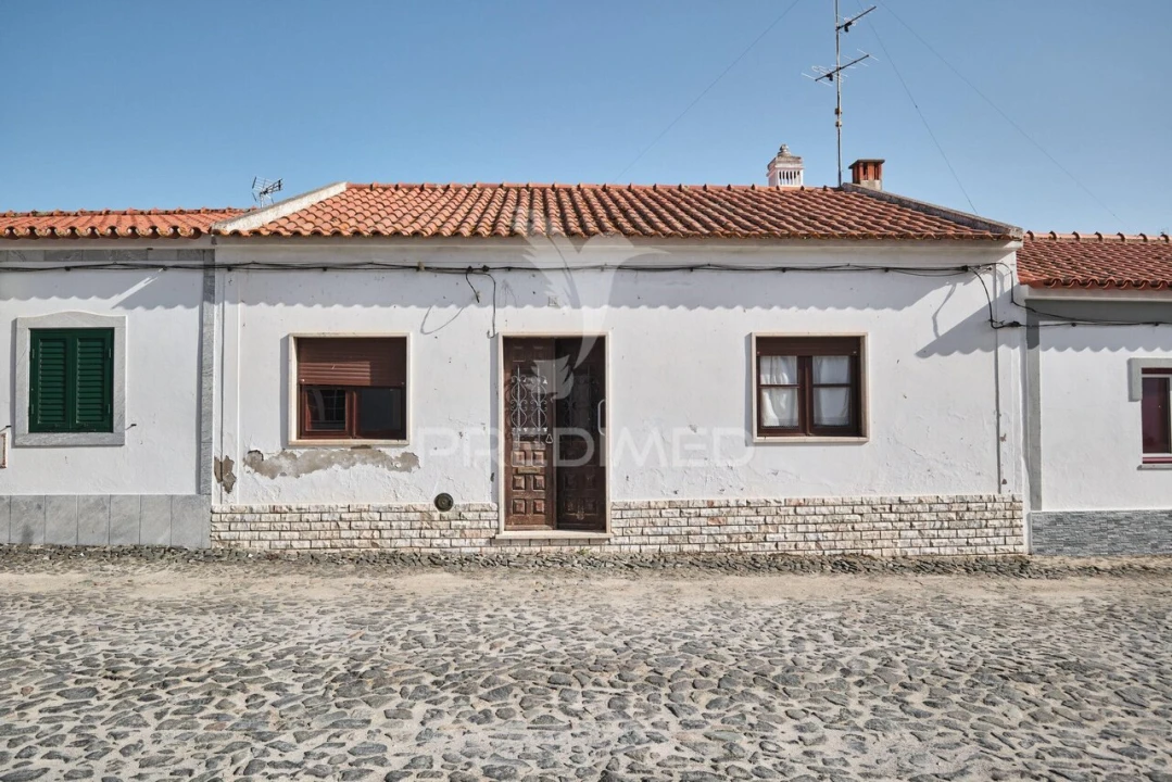 Moradia T2 para Venda em Safara e Santo Aleixo da Restauração Foto 1