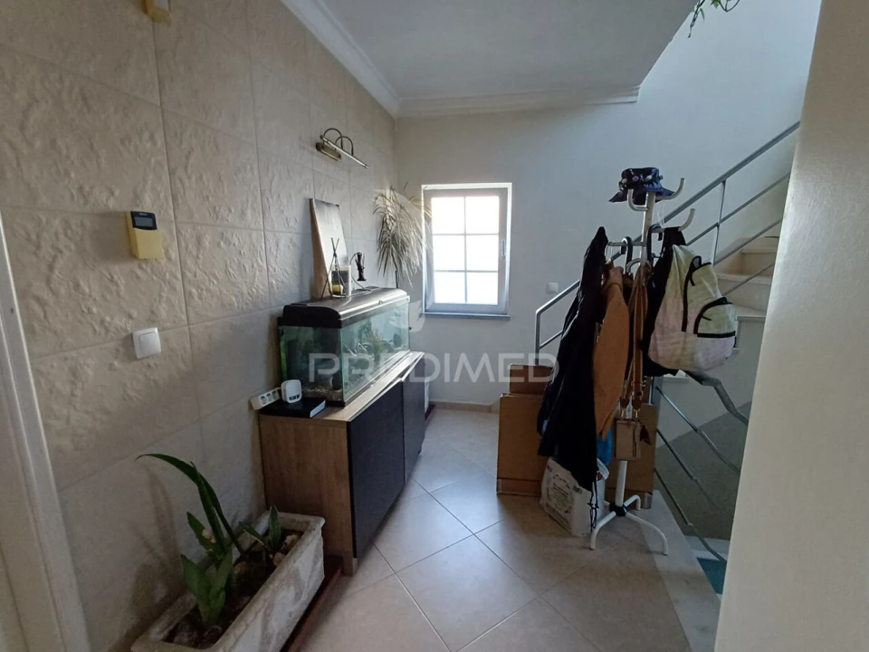 Moradia T5 para Venda em Laranjeiro e Feijó Foto 10