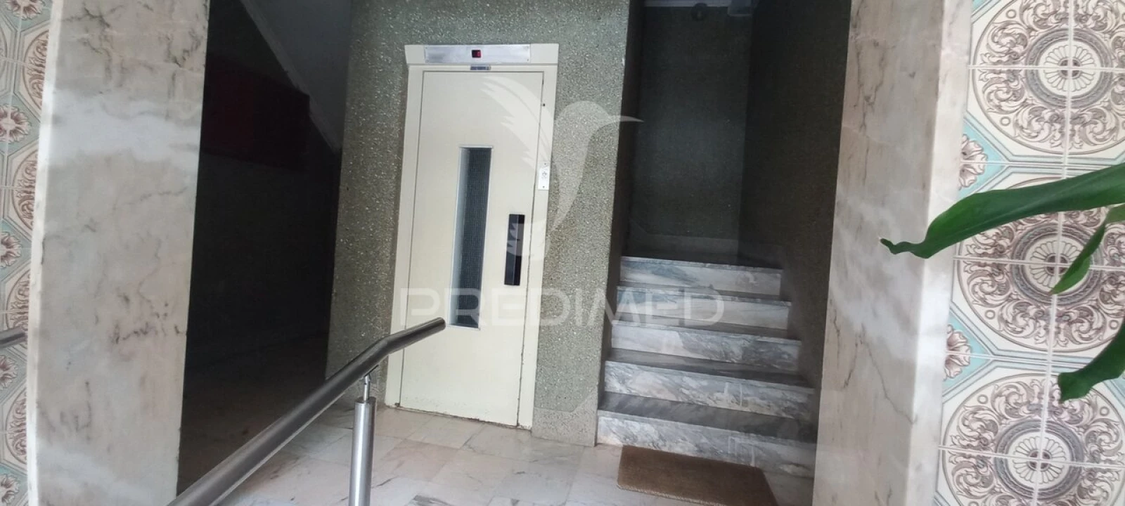 Apartamento T3 para Venda em Agualva e Mira-Sintra Foto 16