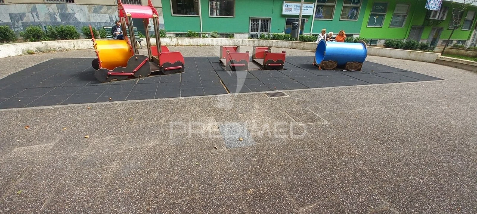 Apartamento T3 para Venda em Agualva e Mira-Sintra Foto 19