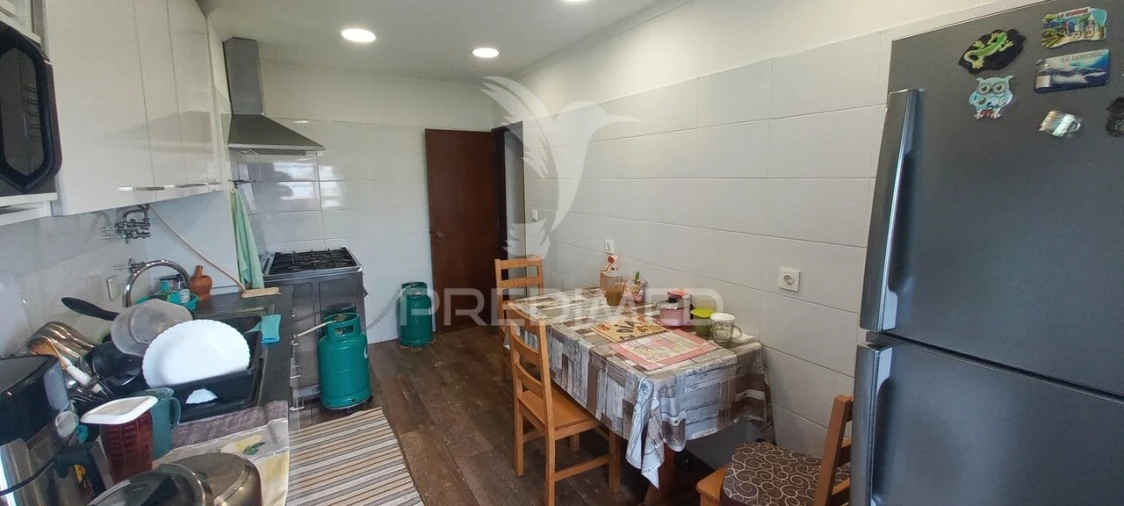 Apartamento T3 para Venda em Agualva e Mira-Sintra Foto 11
