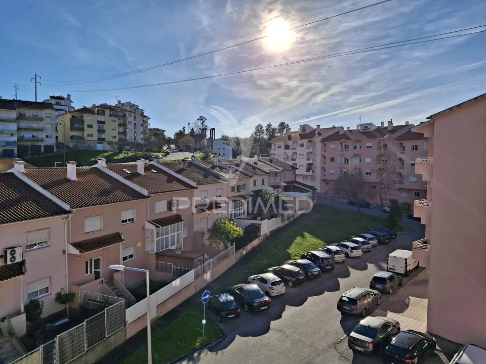 Apartamento T3 para Venda em Abrantes (São Vicente e São João) e Alferrarede Foto 2