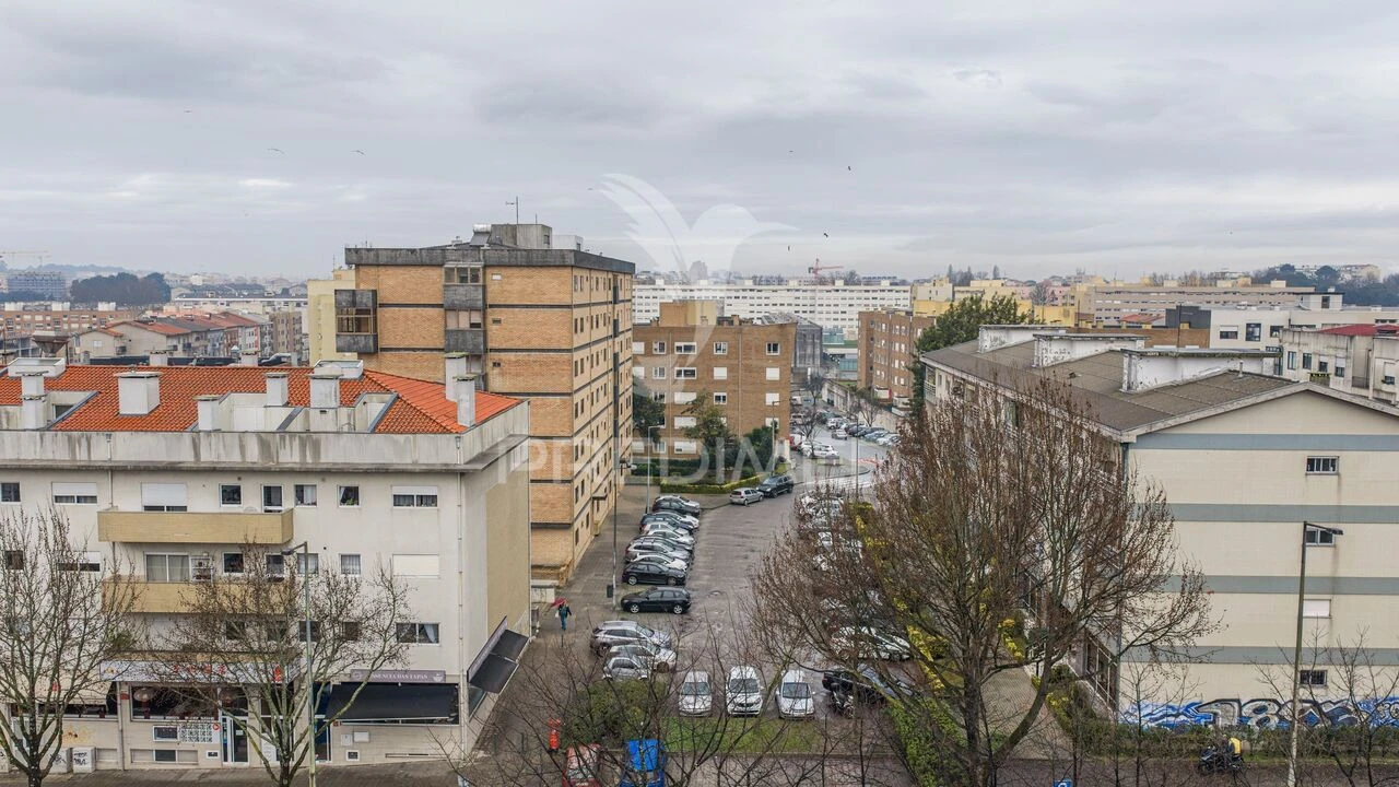 Apartamento T3 para Venda em São Mamede de Infesta e Senhora da Hora Foto 21