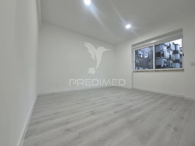 Apartamento T2 para Venda em Almada, Cova da Piedade, Pragal e Cacilhas Foto 5
