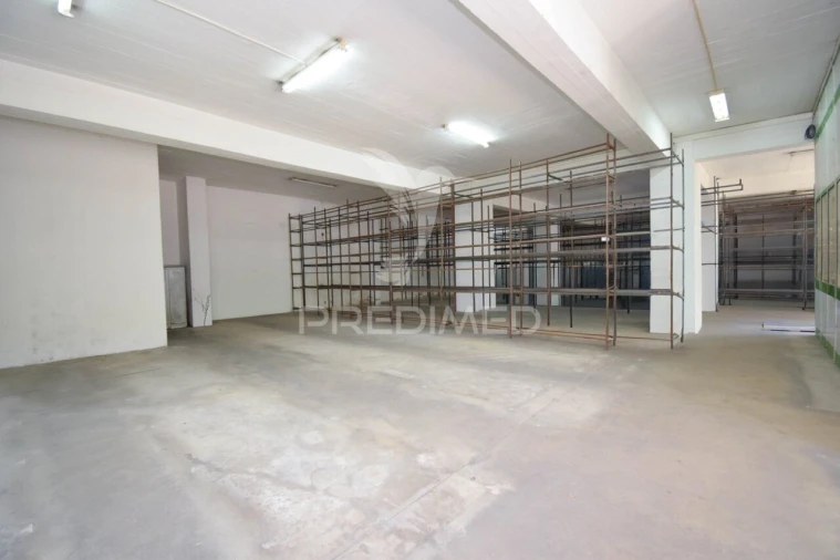 Loja para Venda em Queluz e Belas Foto 15