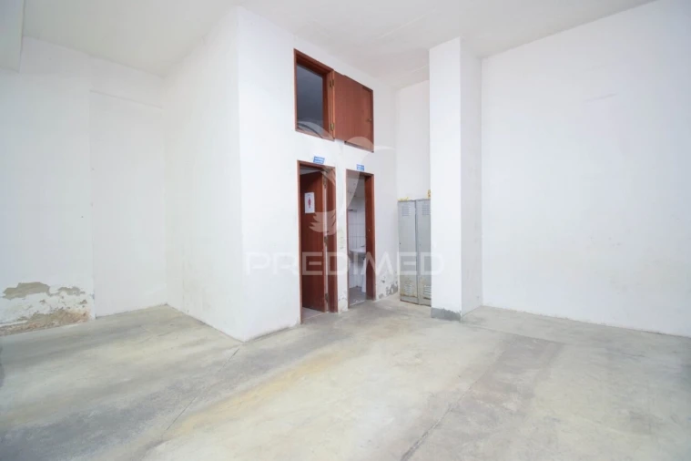 Loja para Venda em Queluz e Belas Foto 8