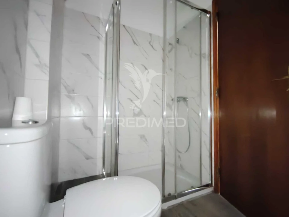 Apartamento T2 para Venda em Baixa da Banheira e Vale da Amoreira Foto 10