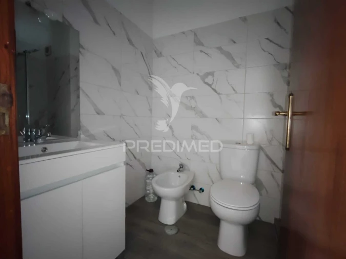 Apartamento T2 para Venda em Baixa da Banheira e Vale da Amoreira Foto 9