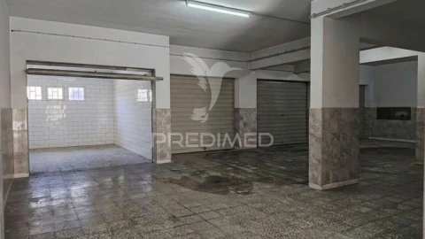 Garagem para Venda em Baixa da Banheira e Vale da Amoreira