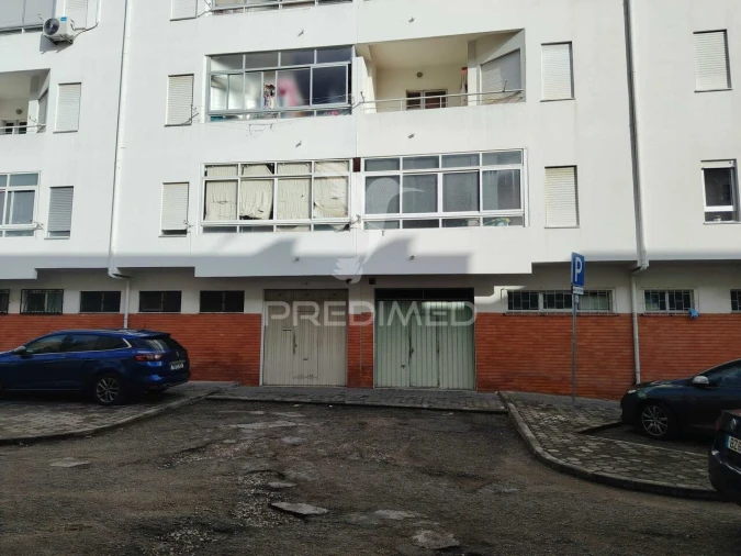 Garagem para Venda em Baixa da Banheira e Vale da Amoreira Foto 3