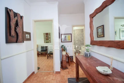 Apartamento T3 para Venda em Carcavelos e Parede