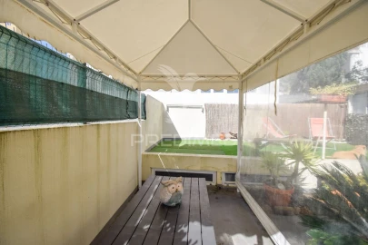 Apartamento T3 para Venda em Carcavelos e Parede