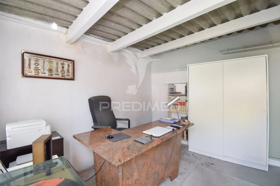 Apartamento T3 para Venda em Carcavelos e Parede Foto 8