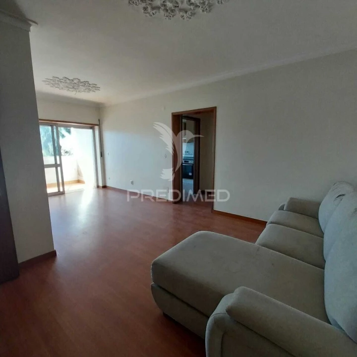 Apartamento T2 para Venda em Queluz e Belas Foto 9