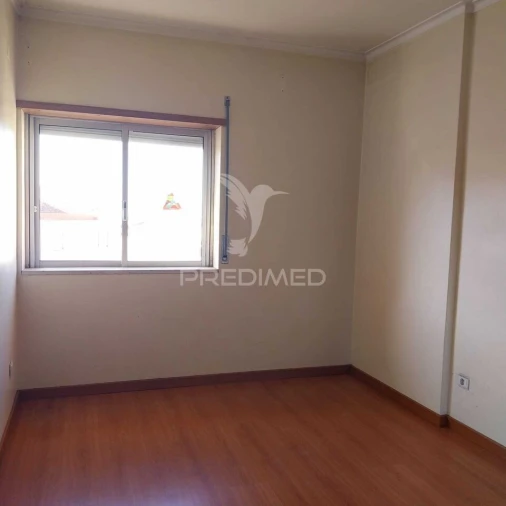Apartamento T2 para Venda em Queluz e Belas Foto 14