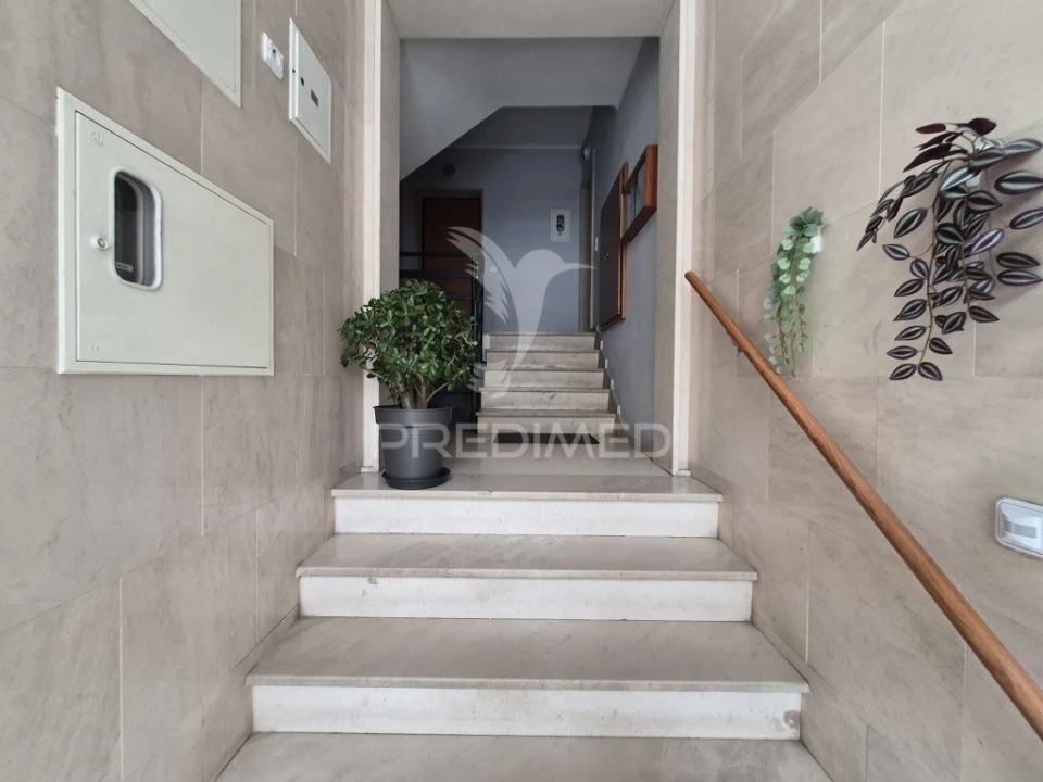 Apartamento T2 para Venda em Laranjeiro e Feijó Foto 26