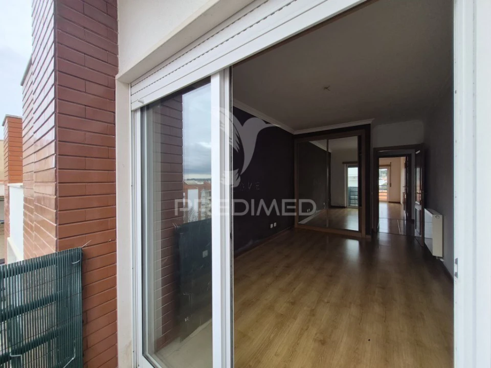 Apartamento T2 para Venda em Laranjeiro e Feijó Foto 7