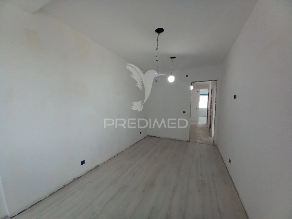 Apartamento T4 para Venda em Laranjeiro e Feijó Foto 31