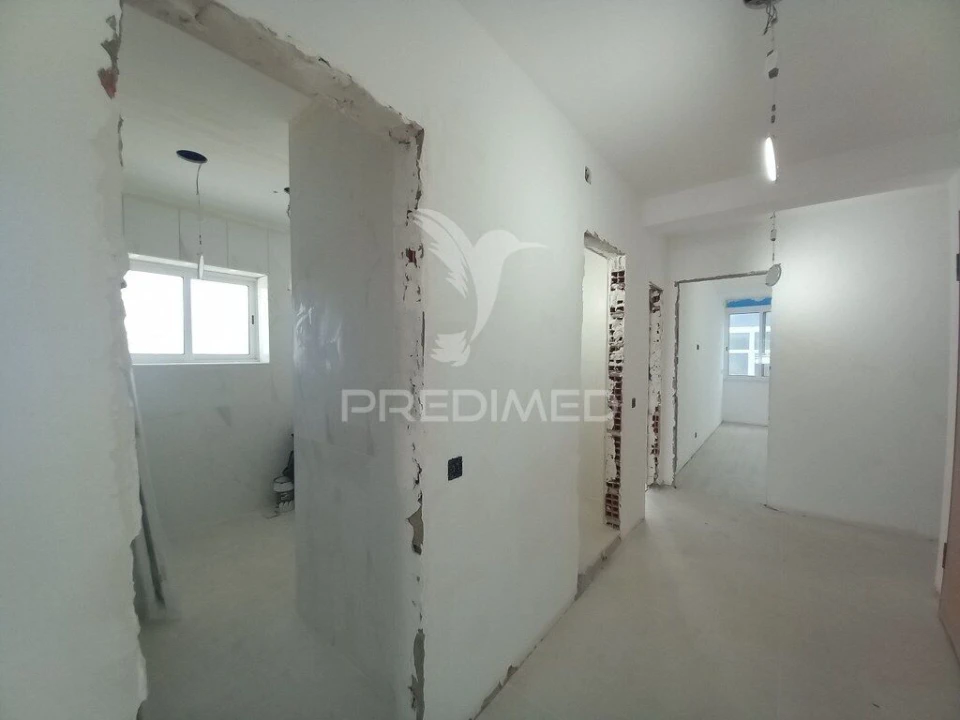 Apartamento T4 para Venda em Laranjeiro e Feijó Foto 21