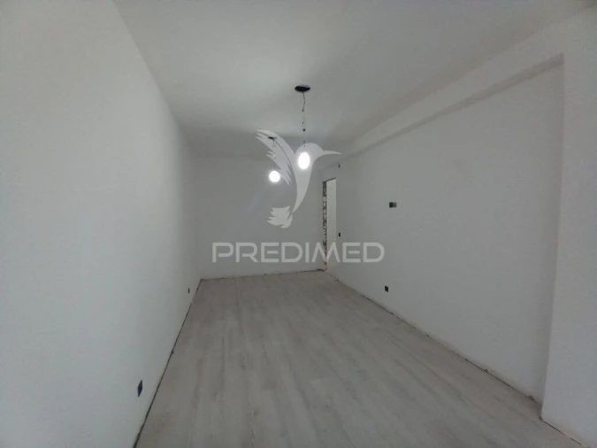 Apartamento T4 para Venda em Laranjeiro e Feijó Foto 33