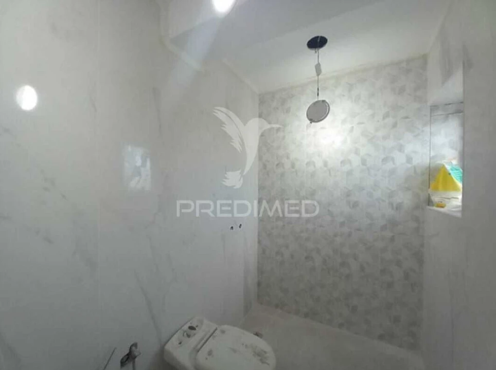Apartamento T4 para Venda em Laranjeiro e Feijó Foto 14