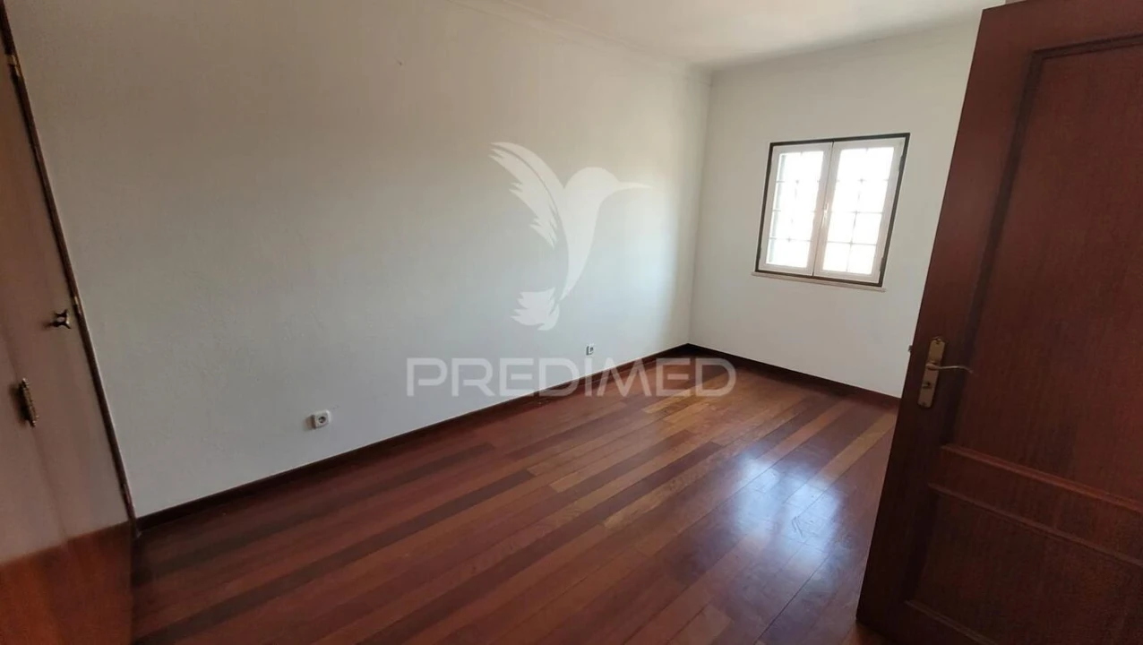 Moradia T4 para Venda em Salvaterra de Magos e Foros de Salvaterra Foto 27