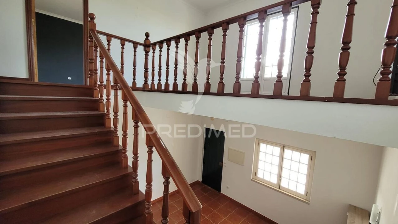 Moradia T4 para Venda em Salvaterra de Magos e Foros de Salvaterra Foto 2