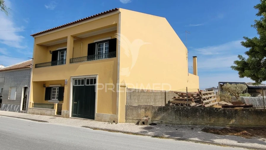 Moradia T4 para Venda em Salvaterra de Magos e Foros de Salvaterra