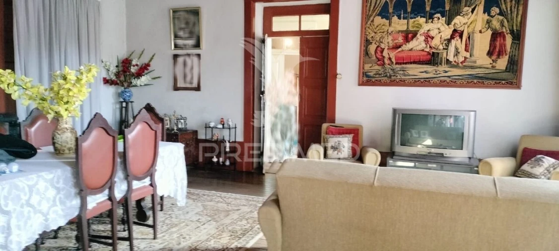 Moradia T9 para Venda em Poiares e Canelas Foto 18