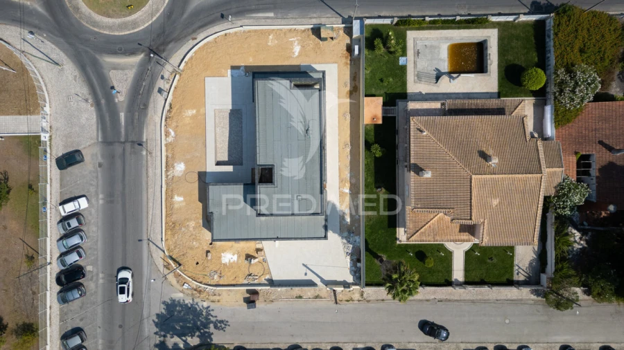 Moradia T5 para Venda em Charneca de Caparica e Sobreda Foto 34