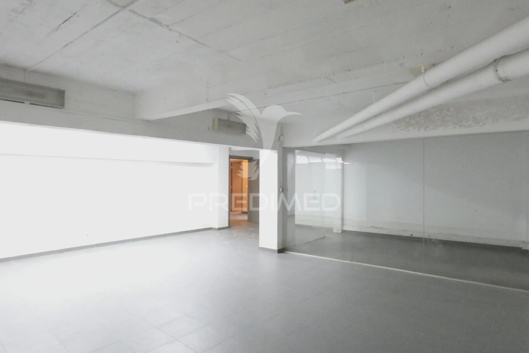 Garagem para Venda em Queluz e Belas Foto 9