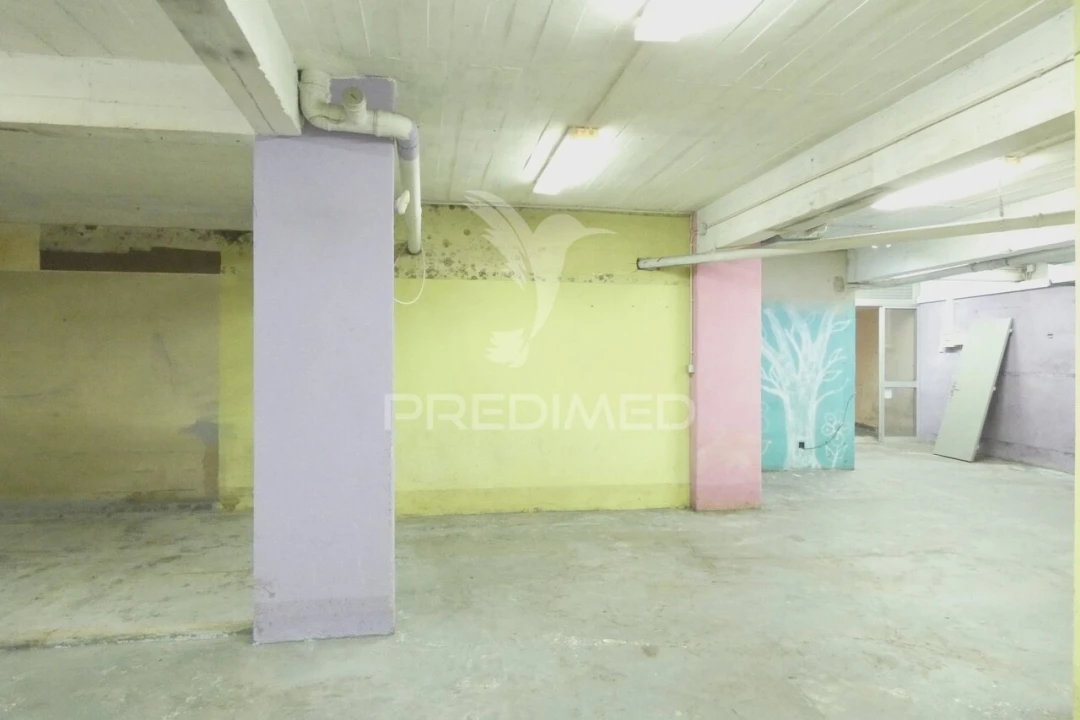 Garagem para Venda em Queluz e Belas Foto 15