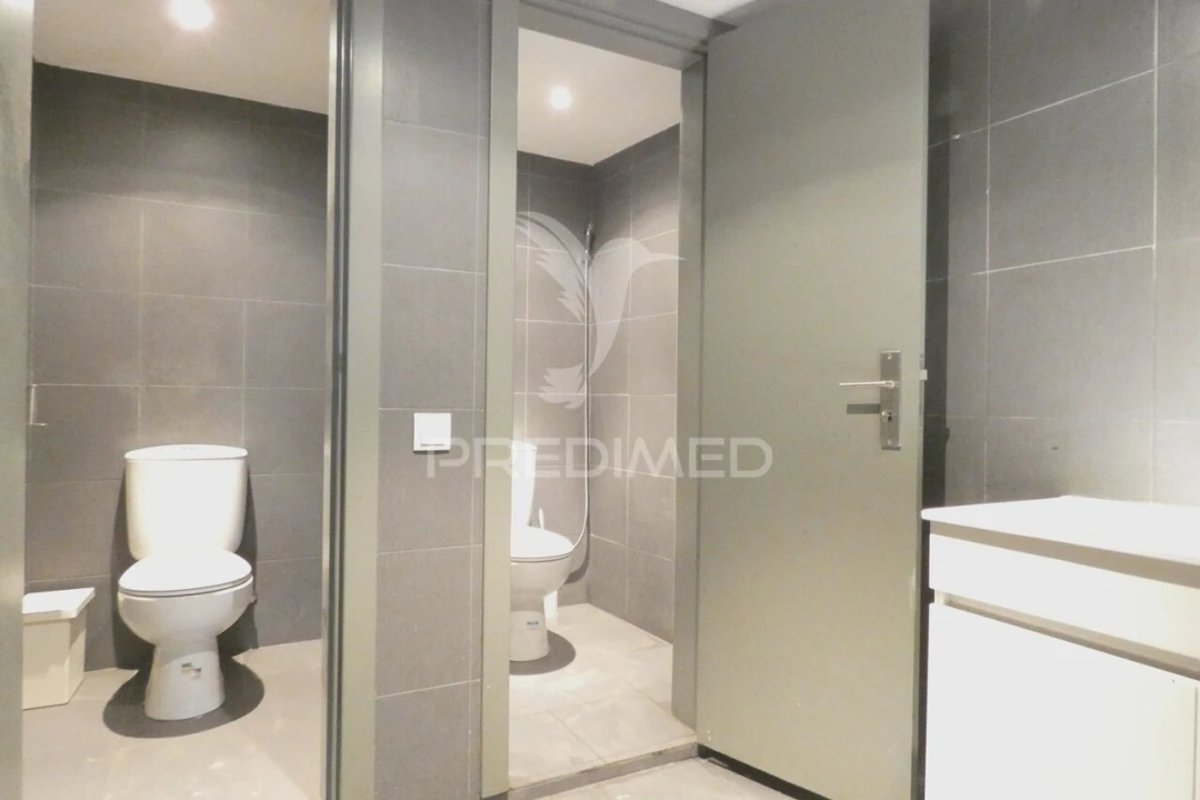 Garagem para Venda em Queluz e Belas Foto 12