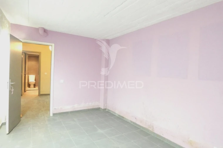 Garagem para Venda em Queluz e Belas Foto 6