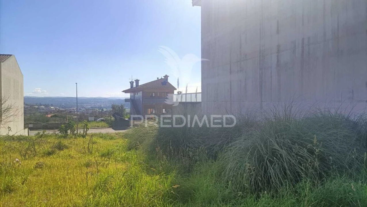 Terreno para Venda em Coronado (São Romão e São Mamede) Foto 1