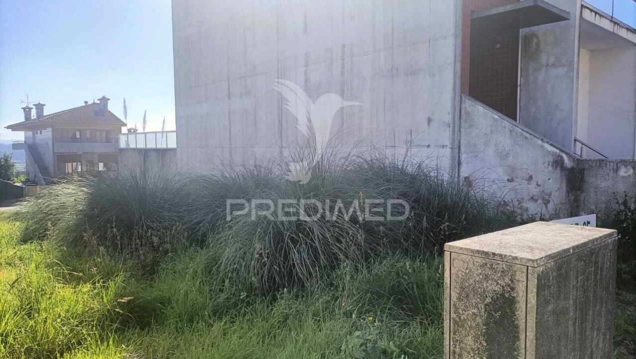 Terreno para Venda em Coronado (São Romão e São Mamede) Foto 2